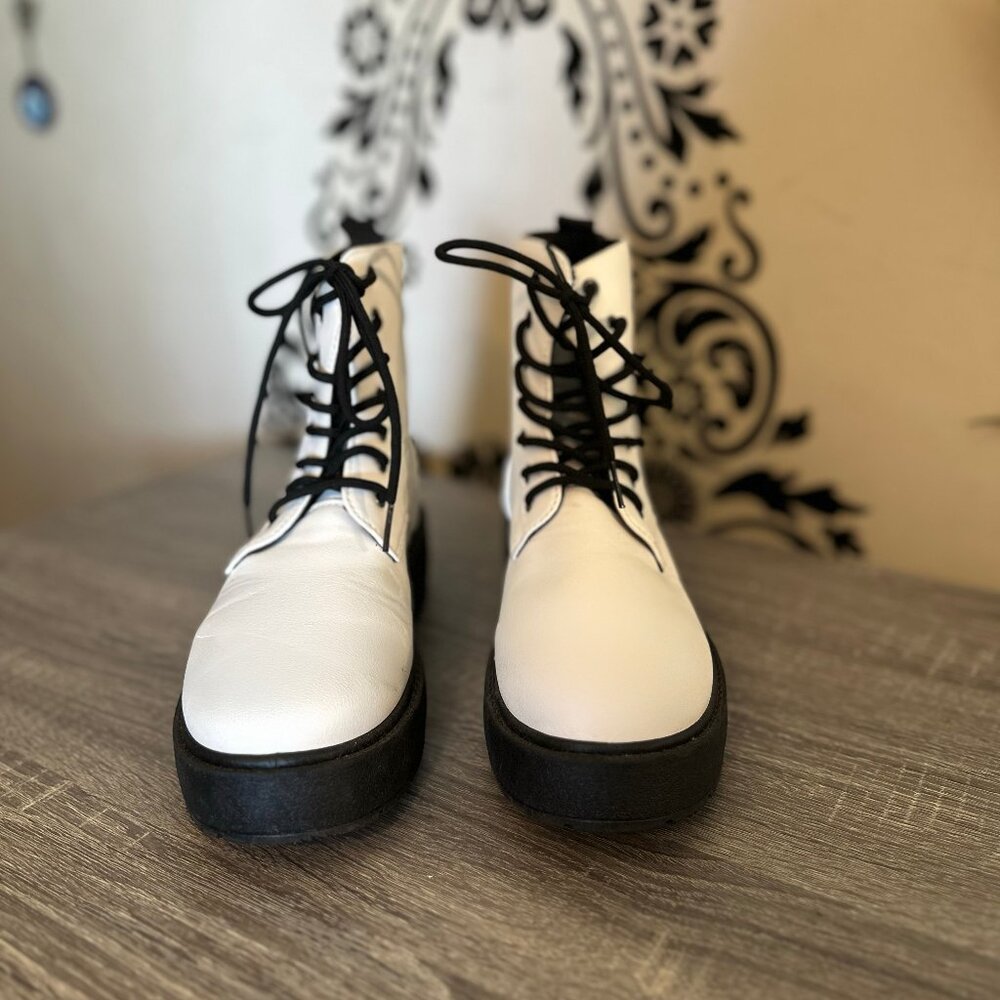 Charles Albert White Combat Boots — Size 8 — Good Condition